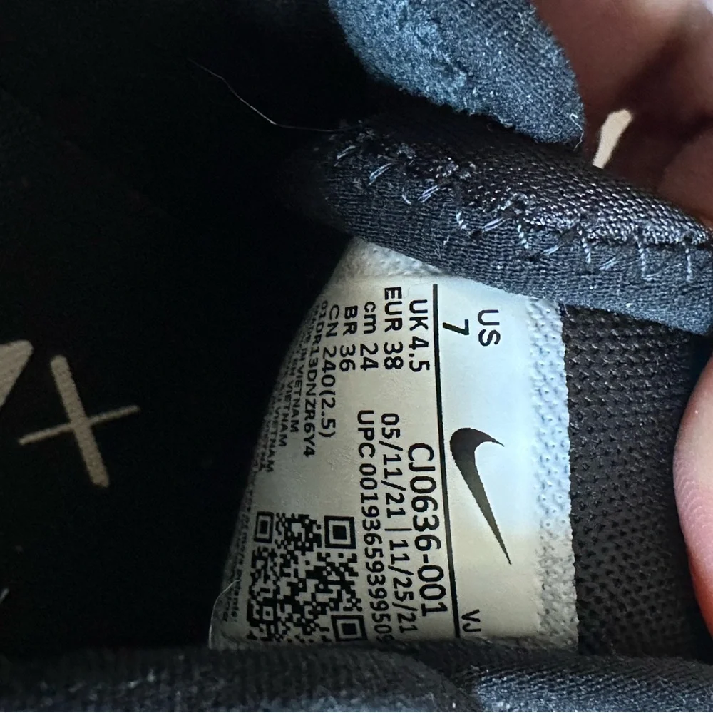 AIRMAX DIA TRAINERS Sneakers